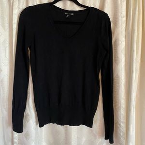 Basic Black V Neck from H&M